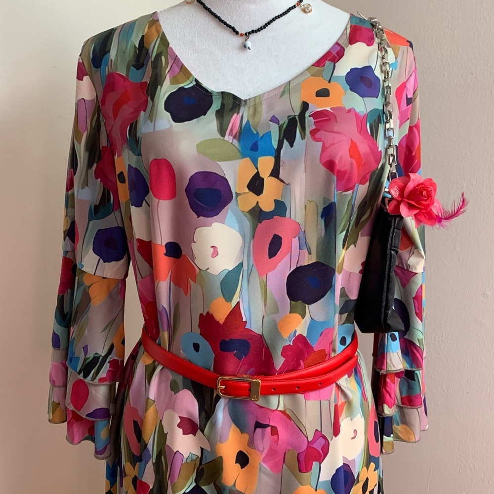 Vibrant Floral 3/4 Sleeve Dress size L